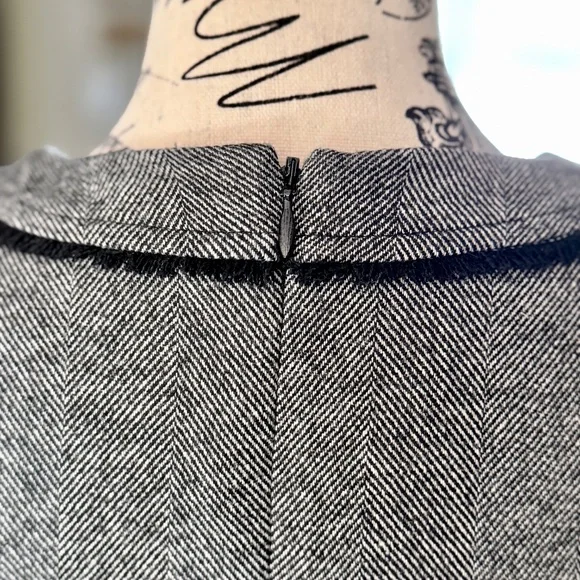 BANANA REPUBLIC | Black + White Wool Herringbone Fringe Dress, size 2P - Picture 3 of 6